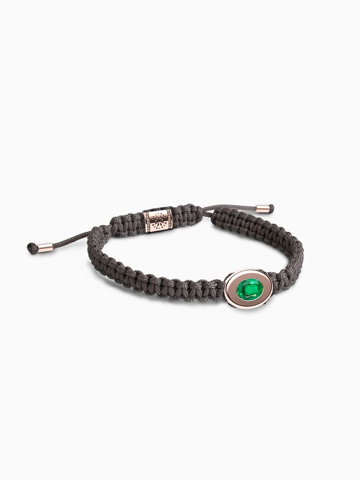 Smaragd, látka hnedá