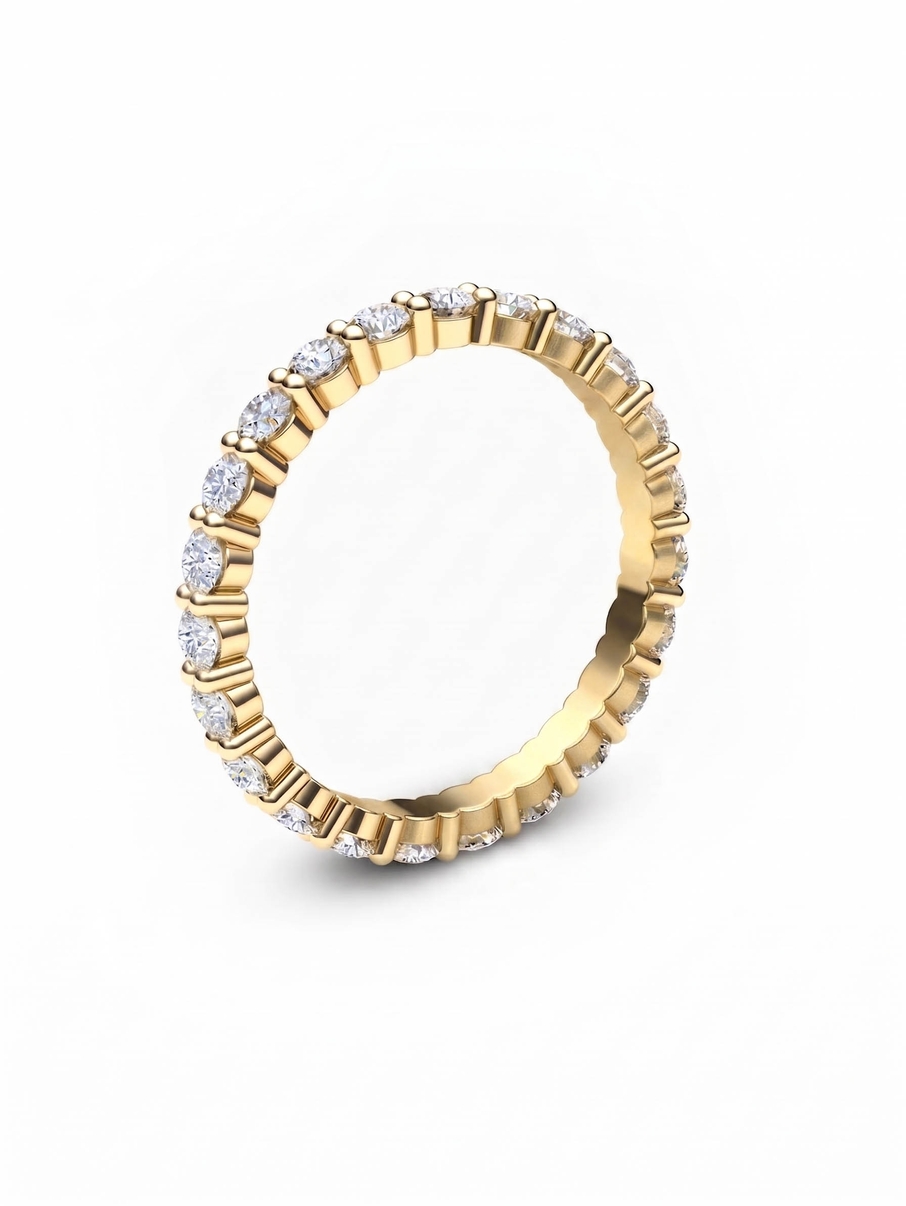 Celo osázený jemný snubní prsten ze žlutého zlata