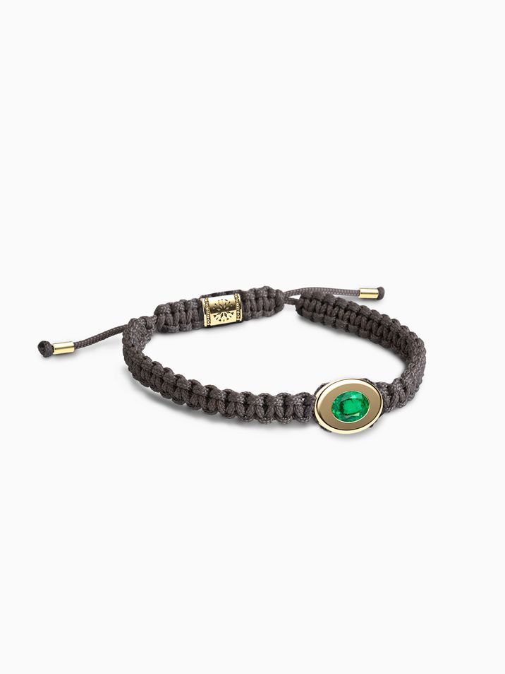 Smaragd, látka hnedá