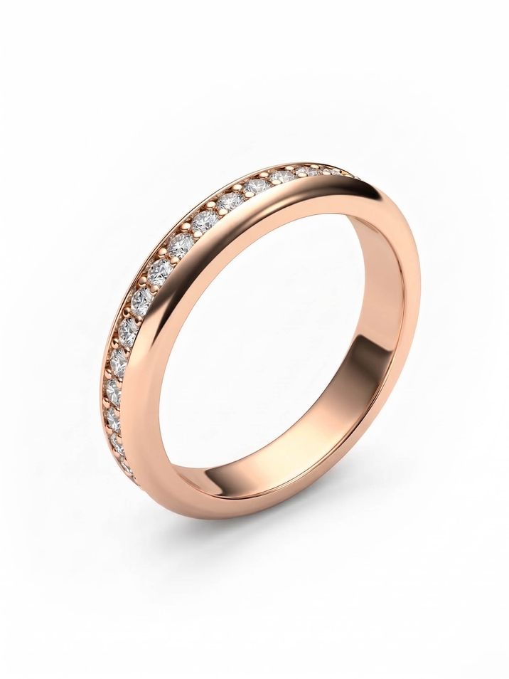 Dámský snubní prsten z čereveného zlata s diamnaty o velikosti 1,5 mm