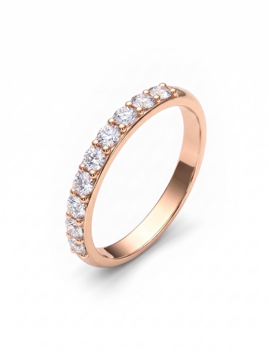 Dámský snubní prsten z červeného zlata a diamantů do poloviny šíny