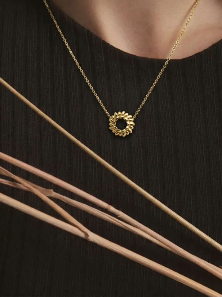Náhrdelník žluté zlato z kolekce Vavříny KORBIČKA