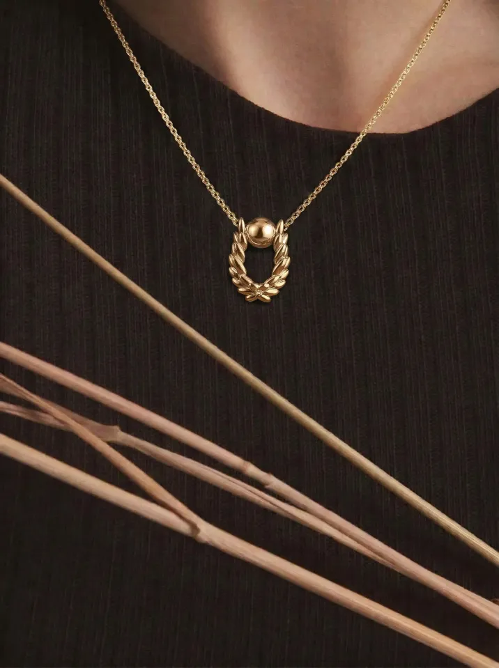 Náhrdelník žluté zlato z kolekce Vavříny KORBIČKA