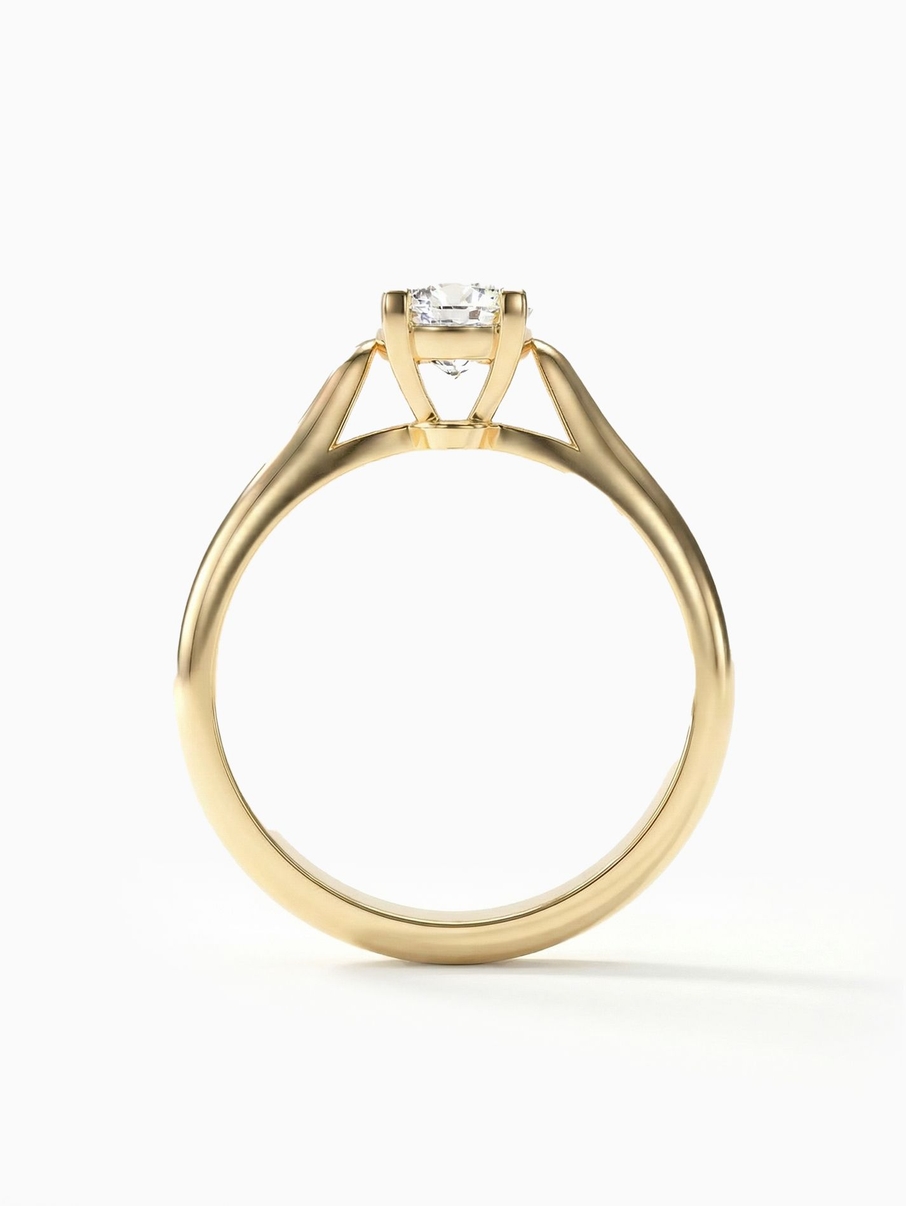 Yellow gold engagement ring with a 5 mm centre stone sparkling in a high crown setting